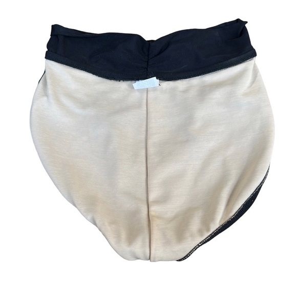 THE SLIM SUIT slimming 2 PCs swim suit, size 6, EUC - Picture 7 of 16